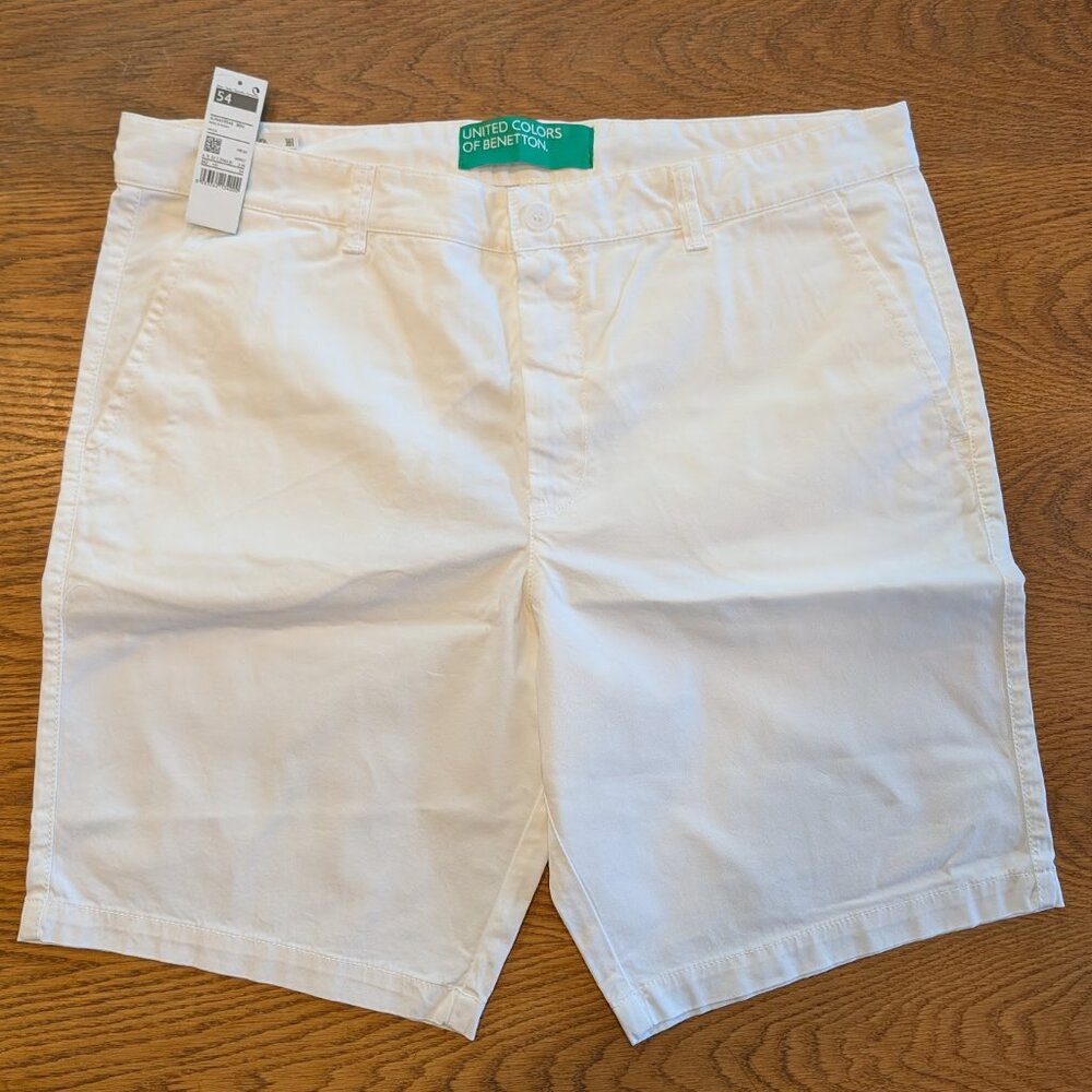 Brand New Unworn Benetton Men's Flat Front Shorts - Waist 38/40 Italian Size 54